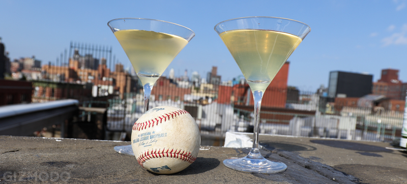 Illustration for article titled Start the Season With This Historic Cocktail From Baseball's Heyday